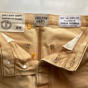 Gallery jeans size 29